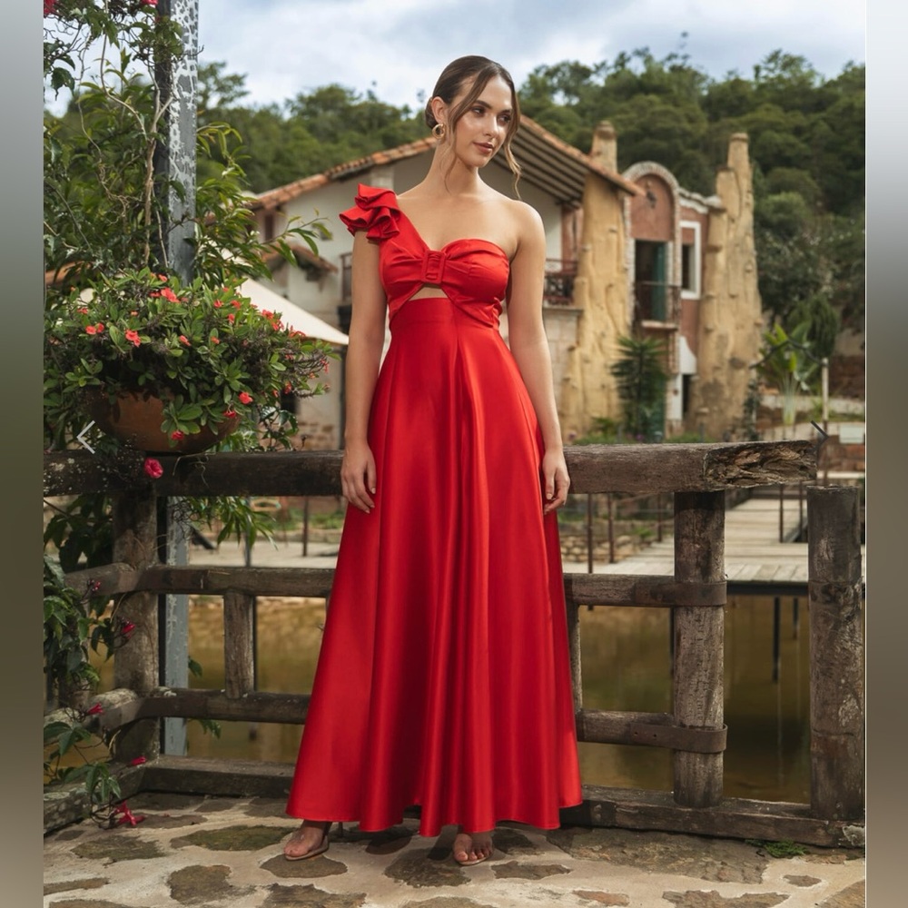 Red Maxi Dress Size L